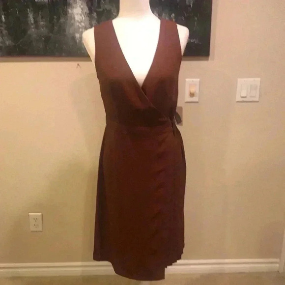 Forever 21 Brown Pleated Wrap Dress with Loop Tie Belt-Size M - Picture 1 of 15
